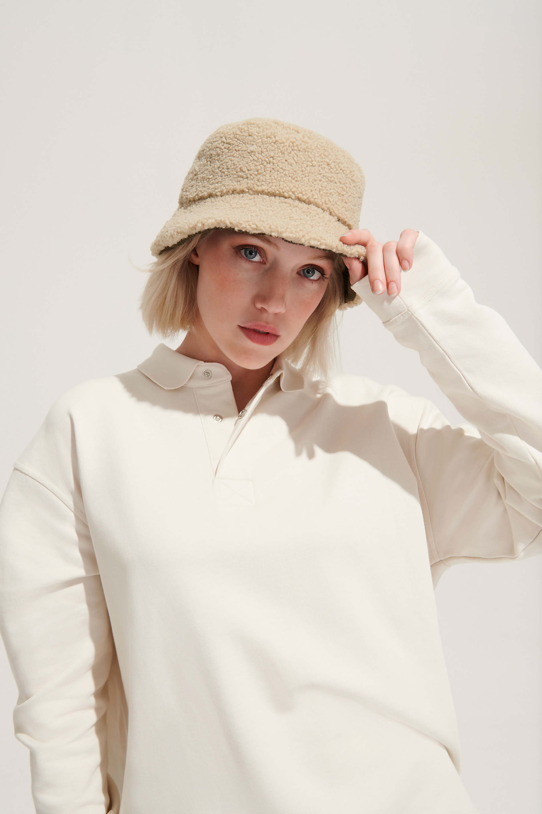 BUCKET 2IN1 - Gorro Poliester Reversible